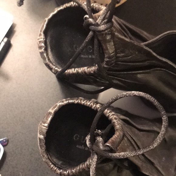 Vintage GUCCI Lambskin Sexy Back Tie Ruched Heels - Picture 8 of 11